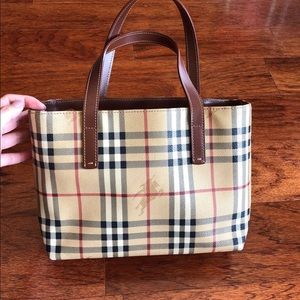Burberry tote